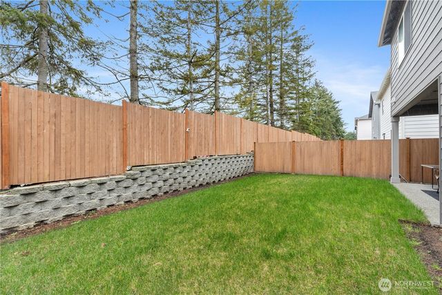 9592 7th Avenue SE, Everett, WA 98208