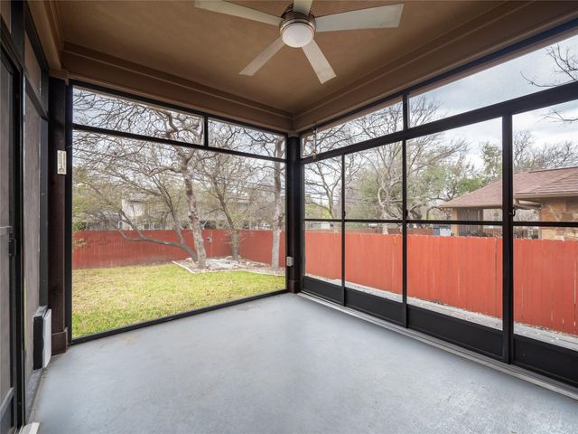 621 Algerita DR, Georgetown, TX 78628