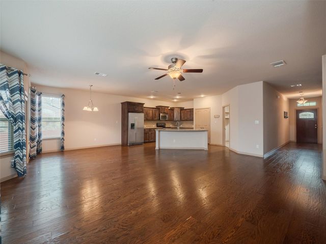 621 Algerita DR, Georgetown, TX 78628