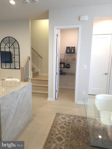 43433 WILCOX TER, Ashburn, VA 20148