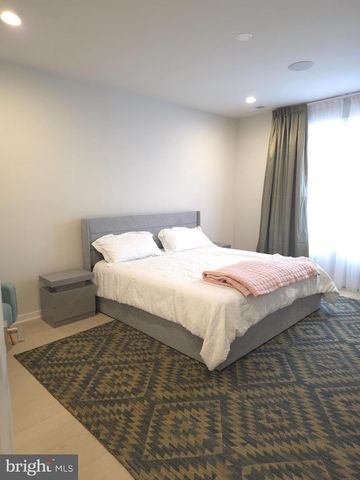 43433 WILCOX TER, Ashburn, VA 20148