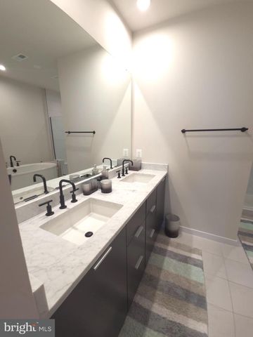 43433 WILCOX TER, Ashburn, VA 20148