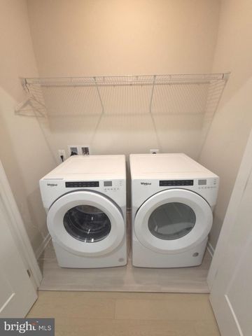 43433 WILCOX TER, Ashburn, VA 20148