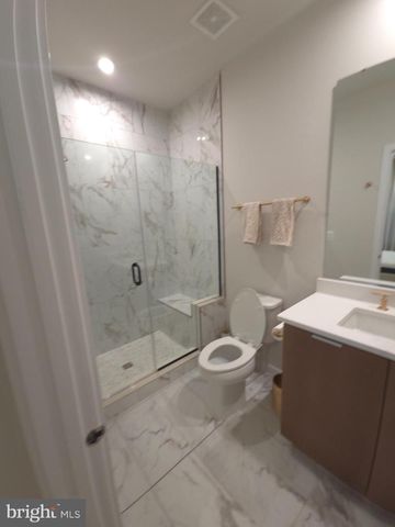 43433 WILCOX TER, Ashburn, VA 20148