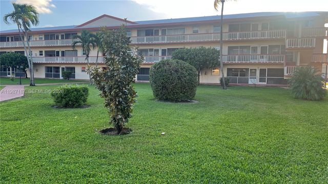 5300 Washington Street K223, Hollywood, FL 33021