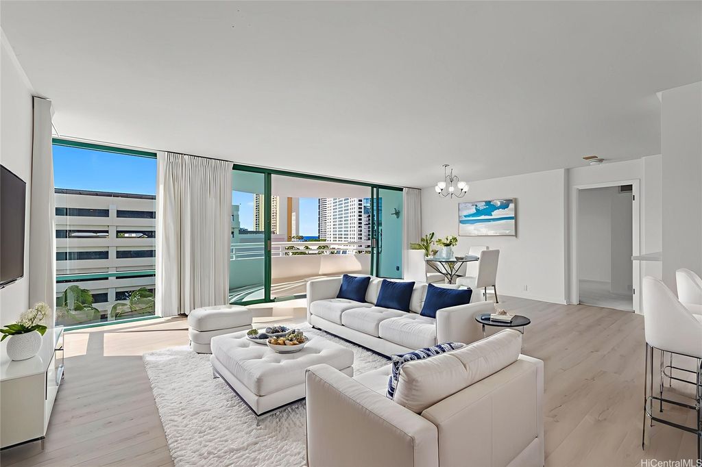 1341 Kapiolani Boulevard 10C, Honolulu, HI 96814