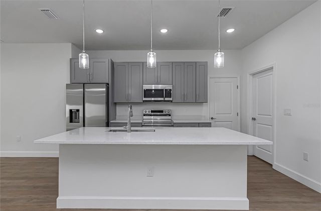 13177 SW 67TH AVENUE, Ocala, FL 34473