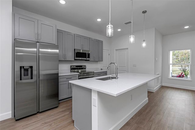 13177 SW 67TH AVENUE, Ocala, FL 34473