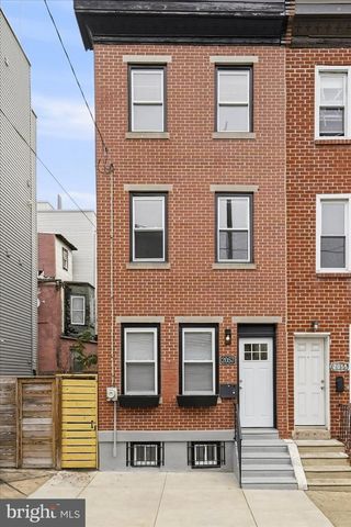 2057 N 9TH ST, Philadelphia, PA 19122