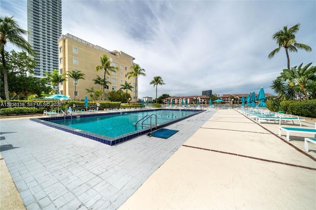 3800 S Ocean Drive 311, Hollywood, FL 33019