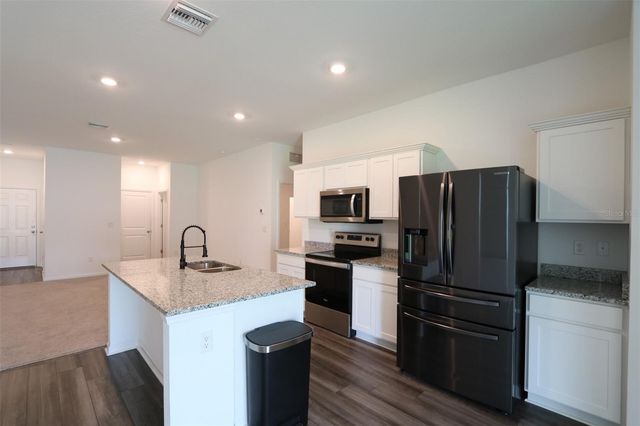 35552 SHADE FERN LANE, Zephyrhills, FL 33541