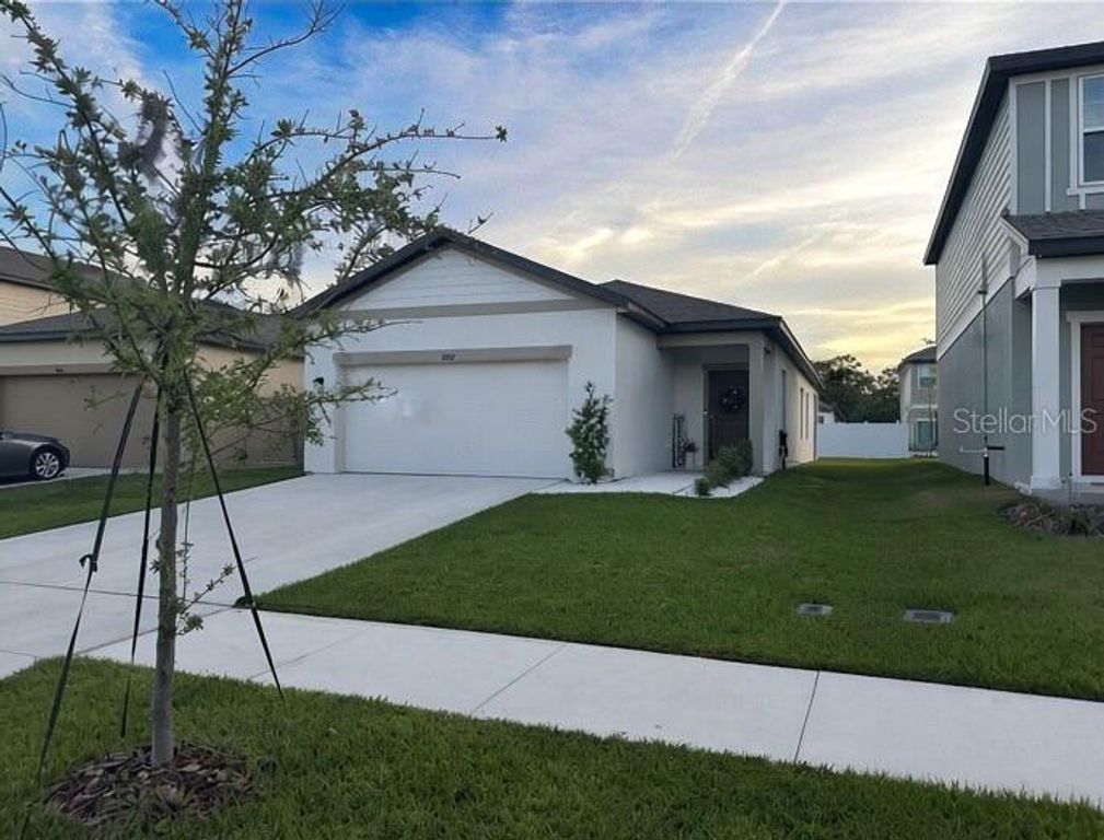 35552 SHADE FERN LANE, Zephyrhills, FL 33541