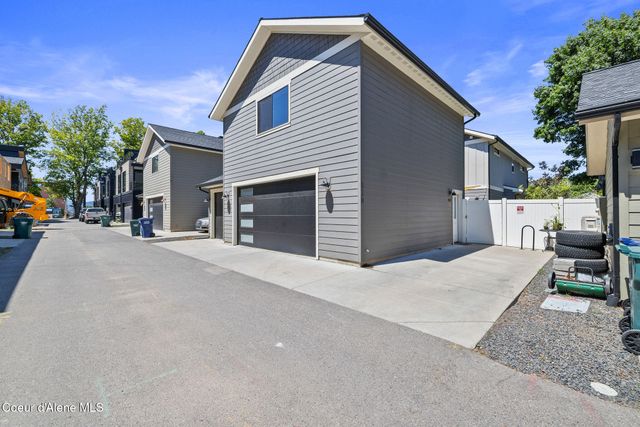 818 E Lakeside Ave, Coeur D'alene, ID 83814