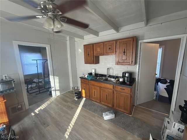 3579 E 72nd Street, Cleveland, OH 44105