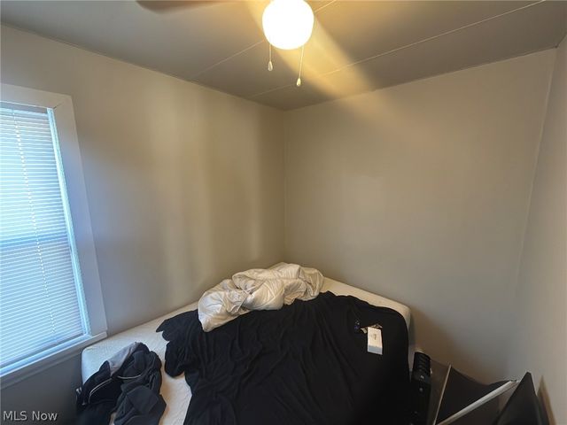 3579 E 72nd Street, Cleveland, OH 44105