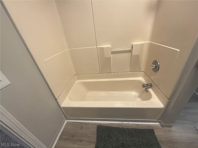 3579 E 72nd Street, Cleveland, OH 44105