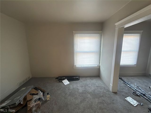 3579 E 72nd Street, Cleveland, OH 44105