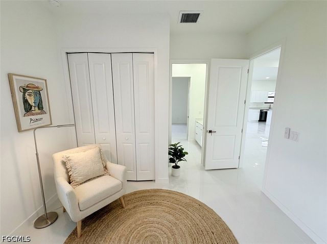 3046 NW 41st PL, Cape Coral, FL 33993