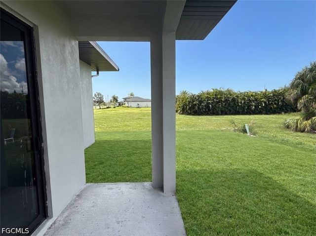 3046 NW 41st PL, Cape Coral, FL 33993