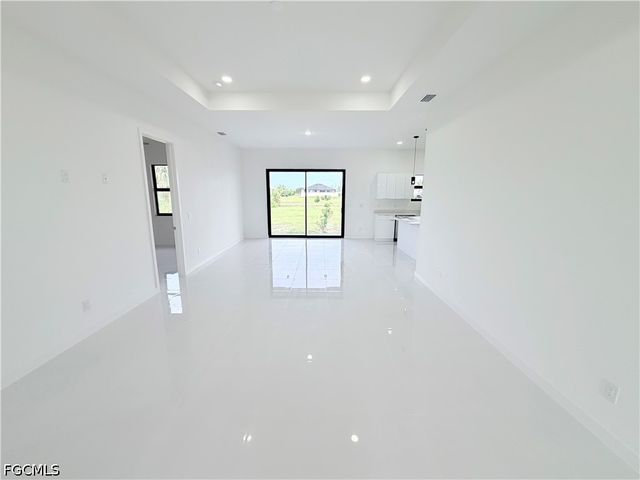 3046 NW 41st PL, Cape Coral, FL 33993