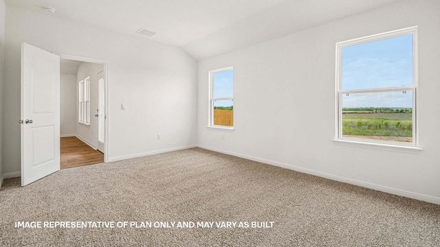 191 Mustang Lake CIR, Buda, TX 78610