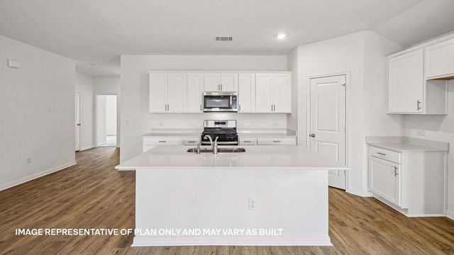 191 Mustang Lake CIR, Buda, TX 78610