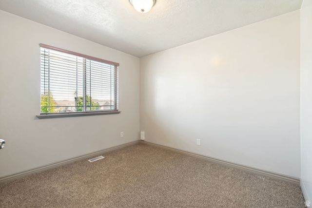 5669 W LUGANO DR, West Jordan, UT 84084