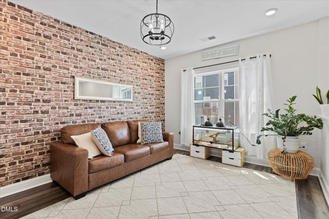 397 Natsam Woods Way, Wake Forest, NC 27587