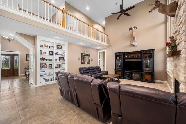 19245 Fm 442 Road, Boling, TX 77420