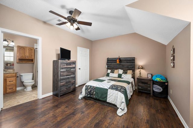 19245 Fm 442 Road, Boling, TX 77420