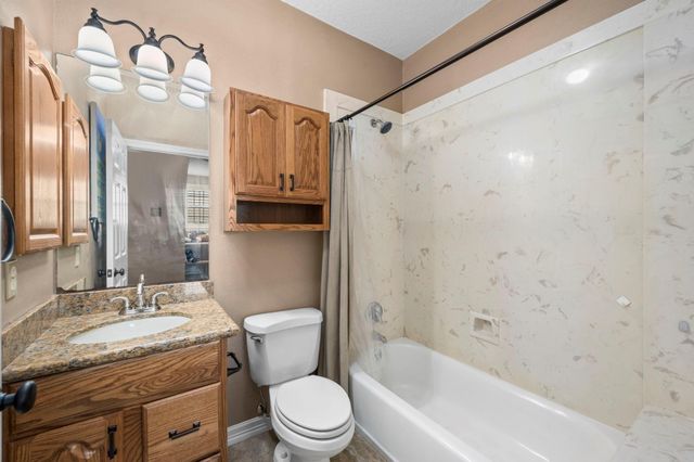 19245 Fm 442 Road, Boling, TX 77420