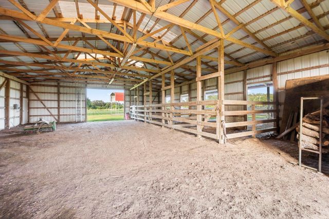 19245 Fm 442 Road, Boling, TX 77420