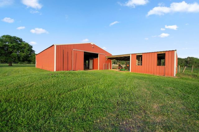 19245 Fm 442 Road, Boling, TX 77420
