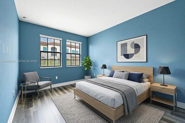 11724 SW 13th Ln, Pembroke Pines, FL 33025