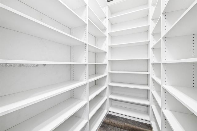 11724 SW 13th Ln, Pembroke Pines, FL 33025