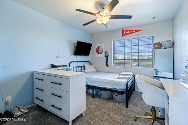 6984 W Tacna Drive, Tucson, AZ 85743