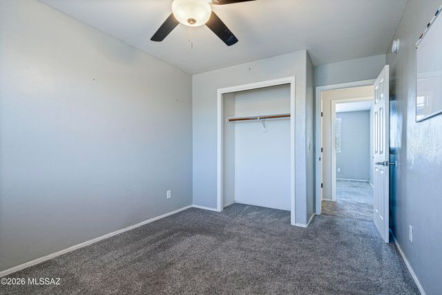 6984 W Tacna Drive, Tucson, AZ 85743