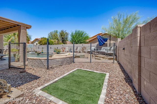 6984 W Tacna Drive, Tucson, AZ 85743