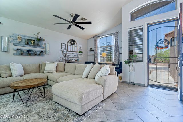 6984 W Tacna Drive, Tucson, AZ 85743