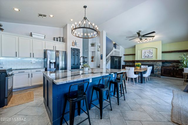 6984 W Tacna Drive, Tucson, AZ 85743