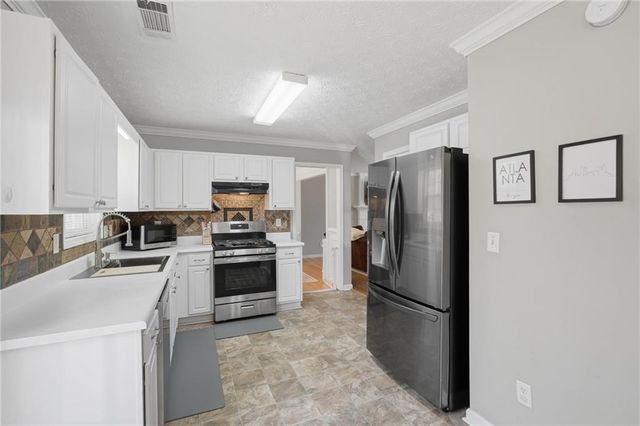 5424 Princeton Oaks Lane, Sugar Hill, GA 30518