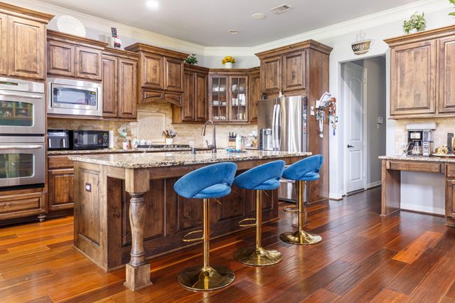 8311 Caroline Ridge Drive, Humble, TX 77396