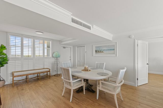 130 Lakeshore Drive 923, North Palm Beach, FL 33408