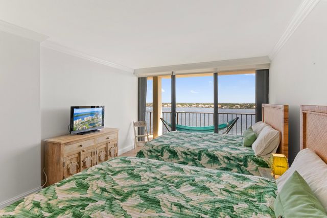 130 Lakeshore Drive 923, North Palm Beach, FL 33408