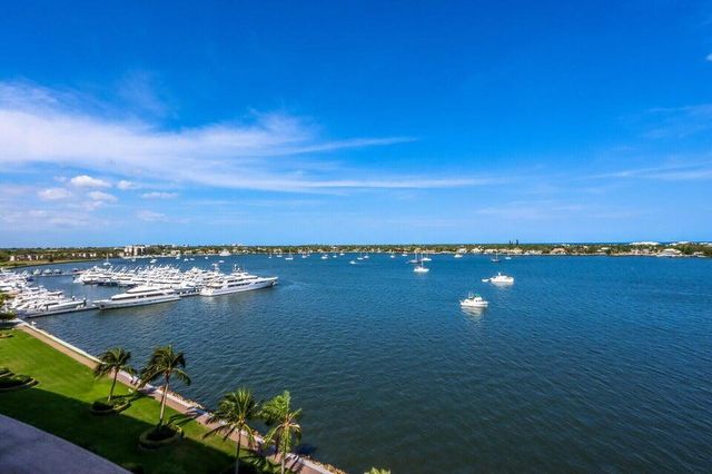 130 Lakeshore Drive 923, North Palm Beach, FL 33408