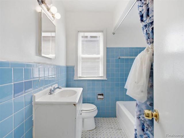 10055 Marlowe Street, Detroit, MI 48227