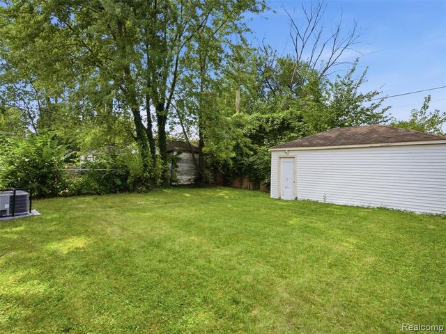 10055 Marlowe Street, Detroit, MI 48227