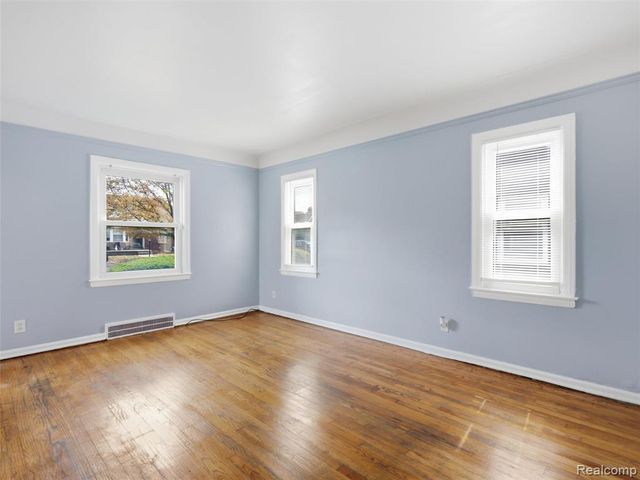 10055 Marlowe Street, Detroit, MI 48227