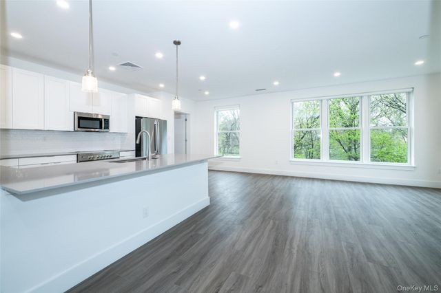 15 Parkview Avenue 514, Bronxville, NY 10708