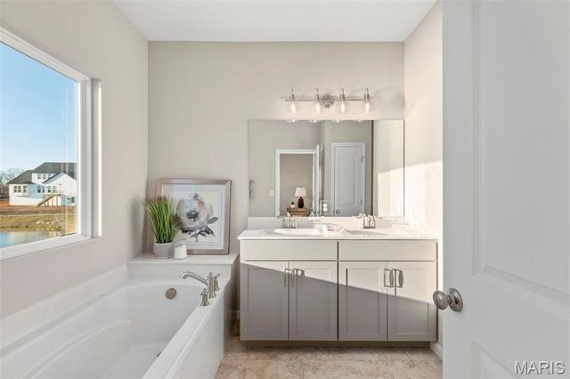 308 Osprey Court, Lake St Louis, MO 63367